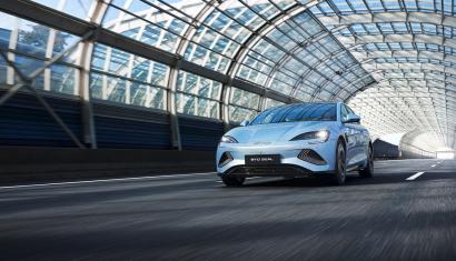  Let’s Wedding 2026. Totul pentru nunta ta, într-un singur loc! 