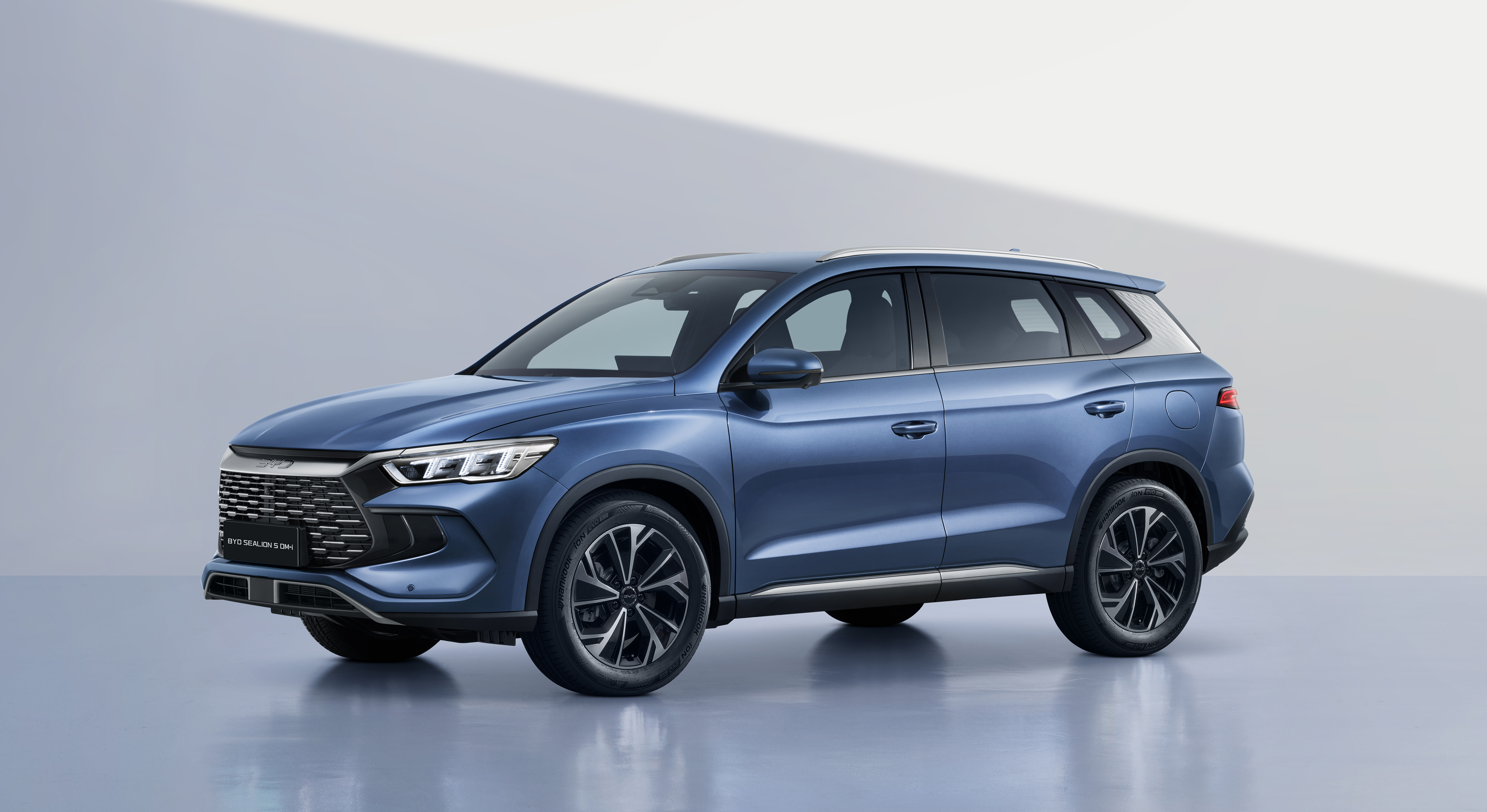 04%E3%80%81LHD_Atlantis Blue_Left Front 55%C2%B0_download_JPG_5000PX_RGB