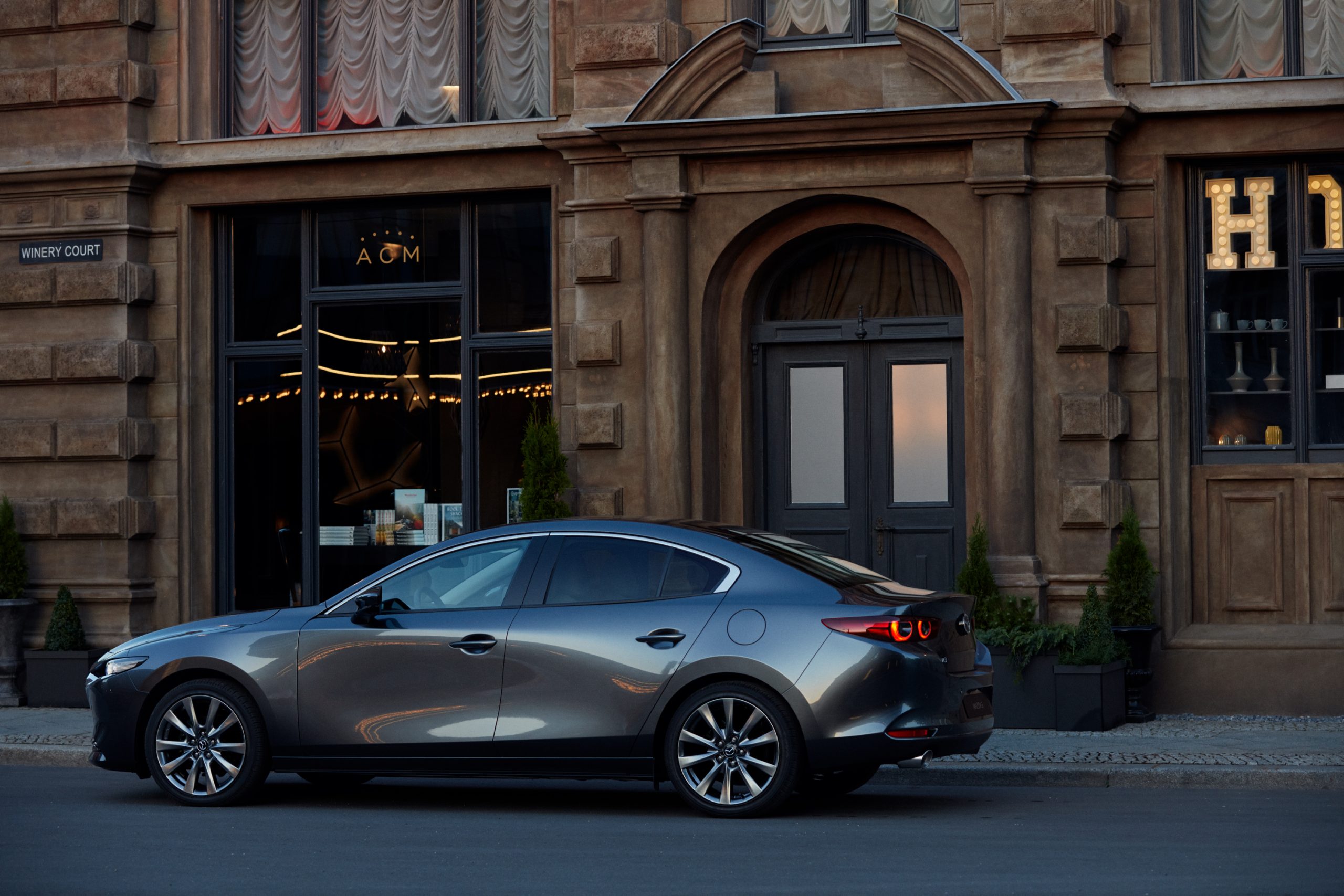 Mazda3Sedan
