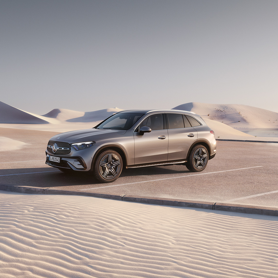 1x1_GLC_SUV_static_post_GREY_v